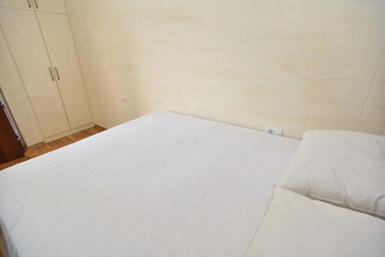Lena I Laki Apartment
