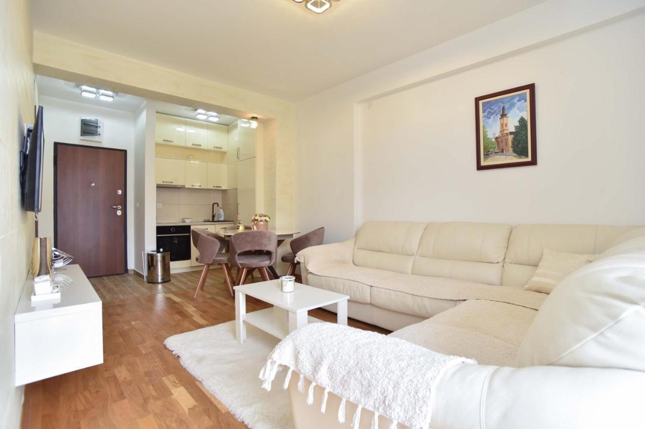 Appartement Lena I Laki